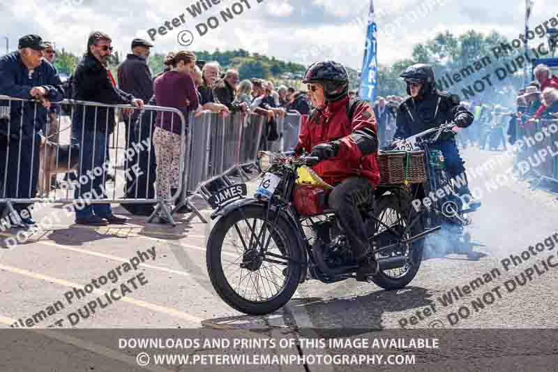 Vintage motorcycle club;eventdigitalimages;no limits trackdays;peter wileman photography;vintage motocycles;vmcc banbury run photographs